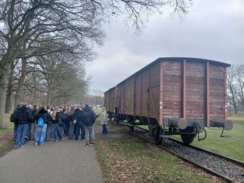 Exkursion Jg. 10 Westerbork 2025 4 Exkursion Jg. 10 Westerbork 2025 4