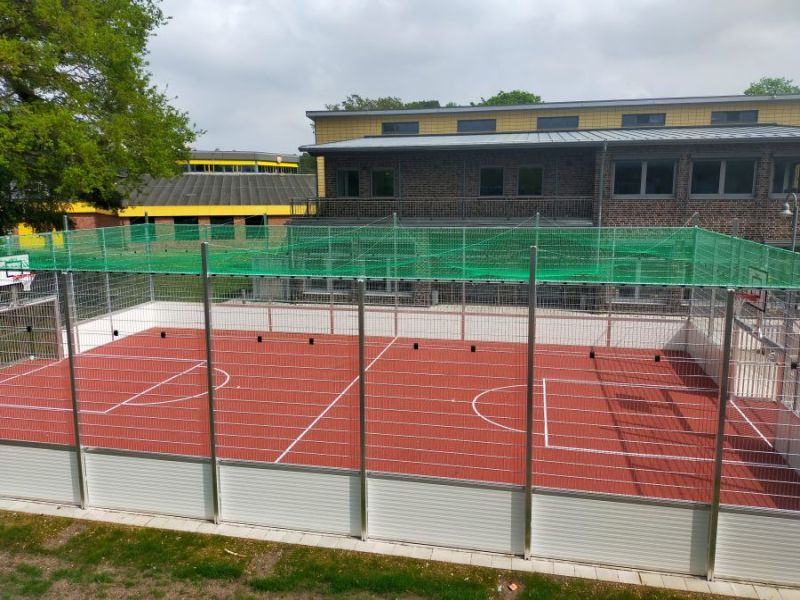 Bau Soccerplatz GyD 14