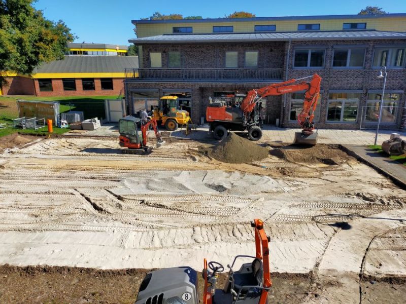 Bau Soccerplatz GyD 3