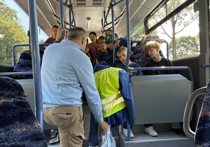 Busschulung Jahrgang 5 3 Busschulung Jahrgang 5 3
